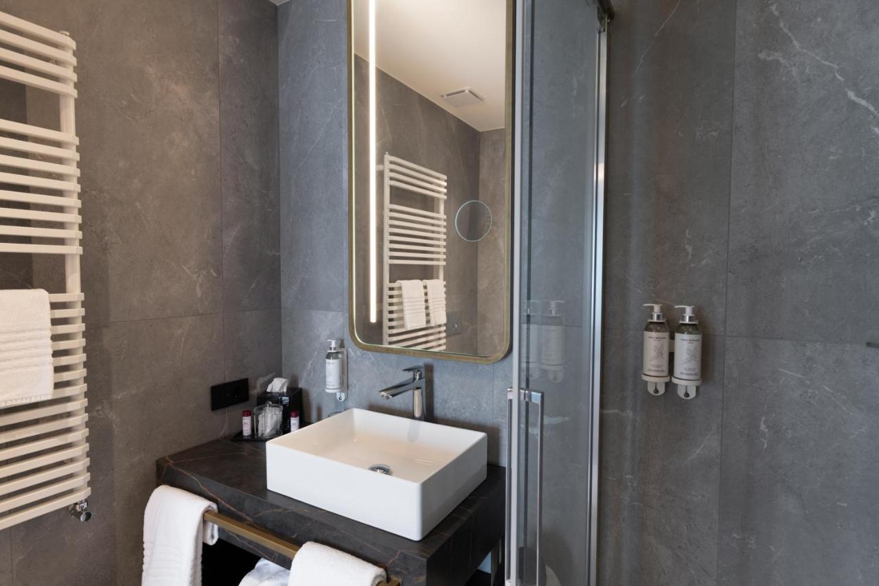 3T Boutique Hotel Ивреа Экстерьер фото