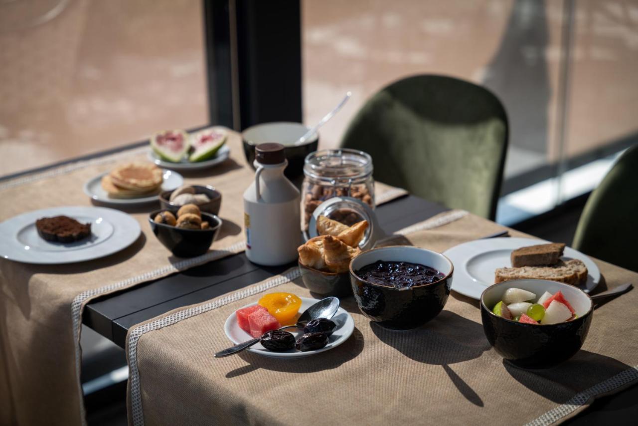 3T Boutique Hotel Ивреа Экстерьер фото